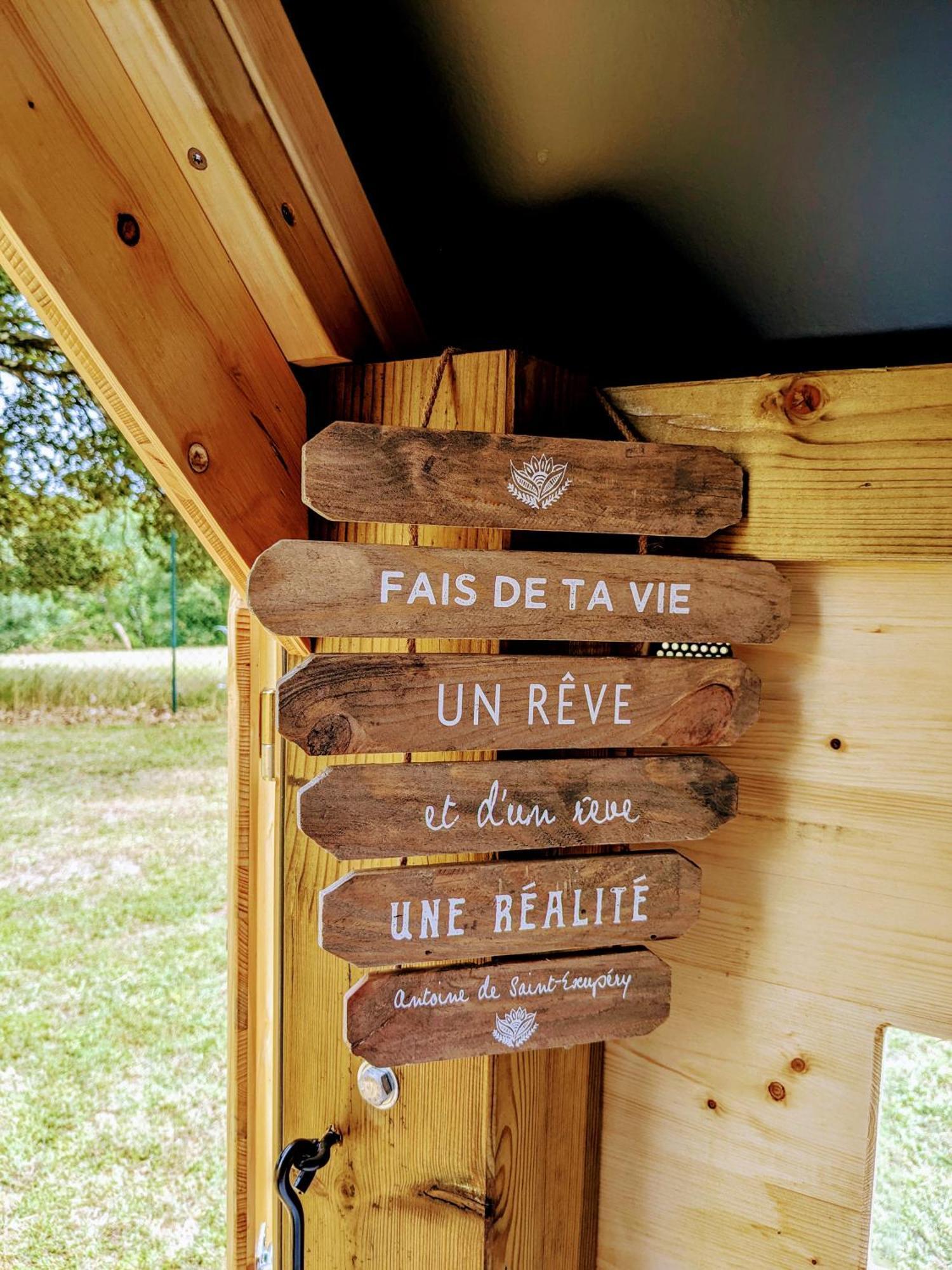 La Borie Du Chevrier Hotel Sainte-Croix-de-Beaumont Luaran gambar